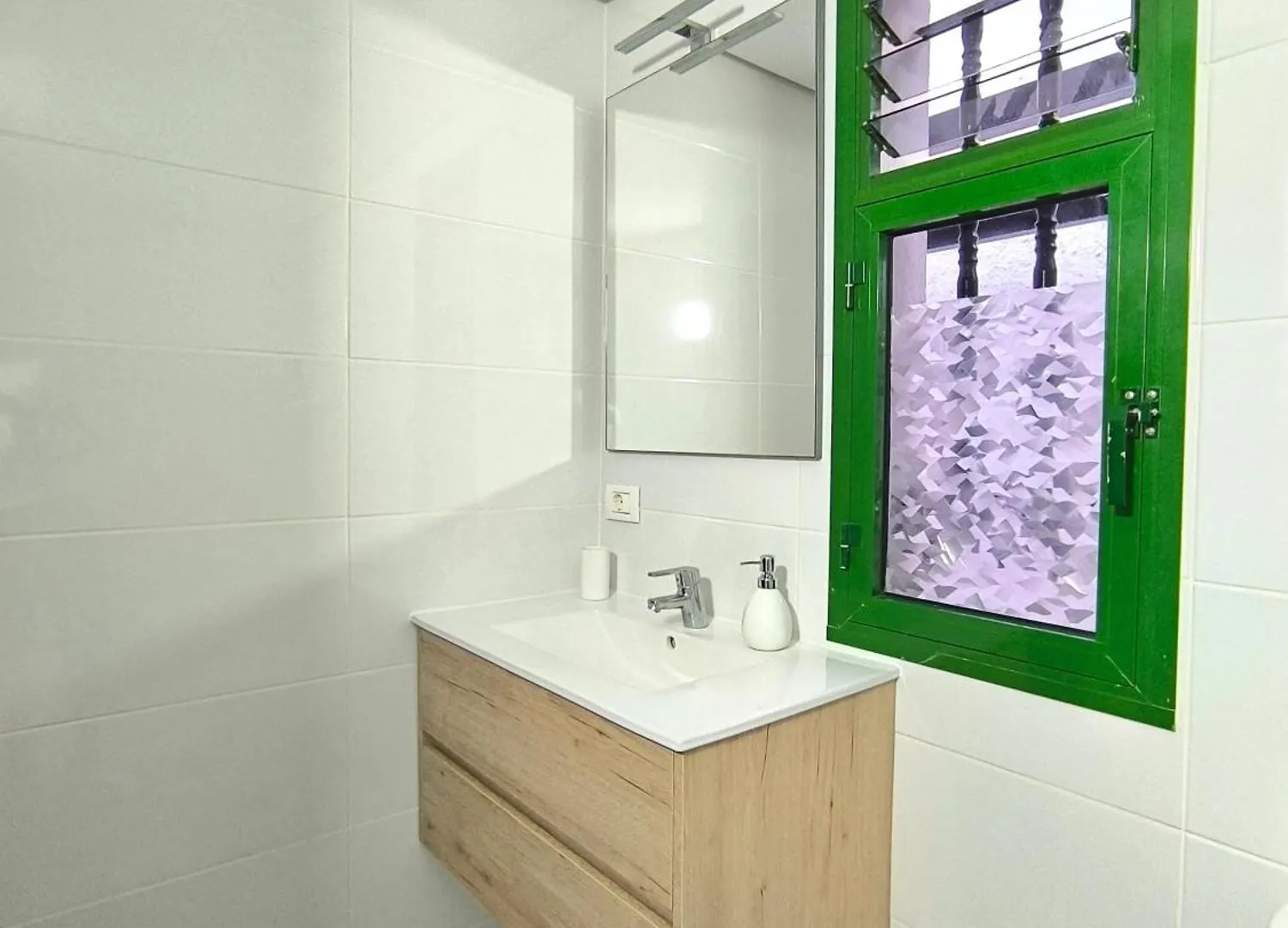 Apartamento Pearl Los Cristianos - Pool, Fibre Net, Tv Channels, Calm Atmosphere